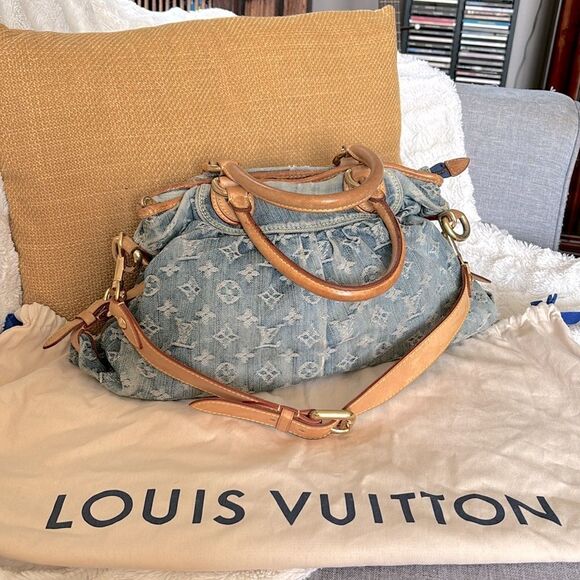 Authentic LOUIS VUITTON blue monogram denim NEO CABBY MM w/strap - Picture 4 of 16